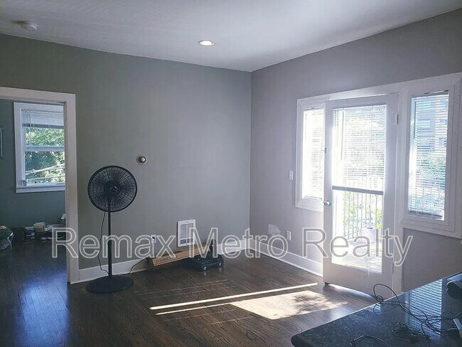 Foto del edificio - 533 11th Ave E