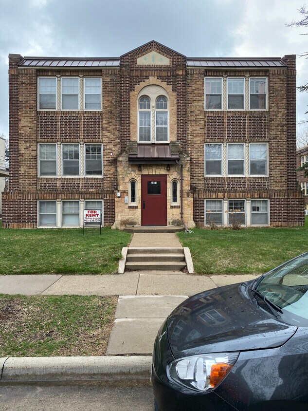 Primary Photo - 2811 Xerxes Ave S
