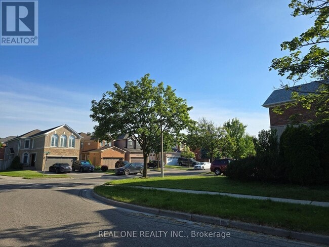 Building Photo - 218 Pinnacle Trail