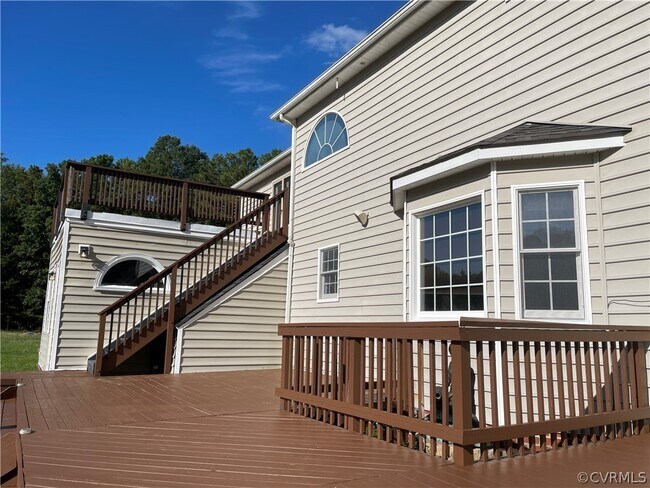 Building Photo - 14320 Western Riders Ln