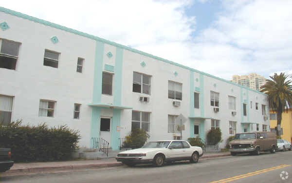 Building Photo - Jefferson