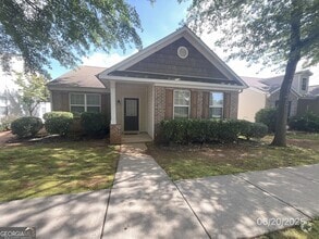 Building Photo - 1419 Wilshire Way