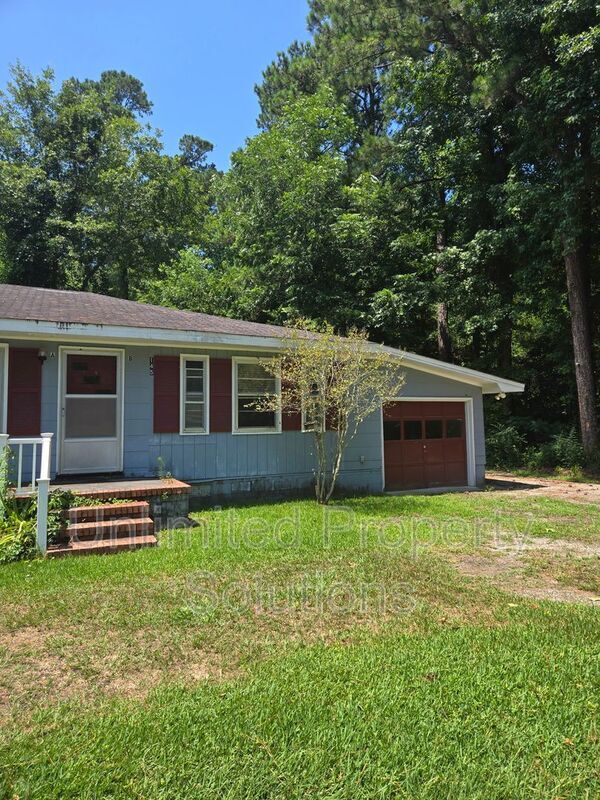 Foto principal - 145 Dogwood Dr