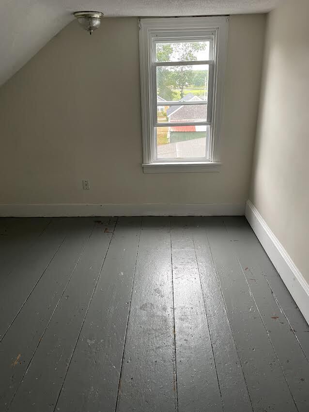 132 Weeden Rd, Fairhaven, MA 02719 House for Rent in Fairhaven, MA