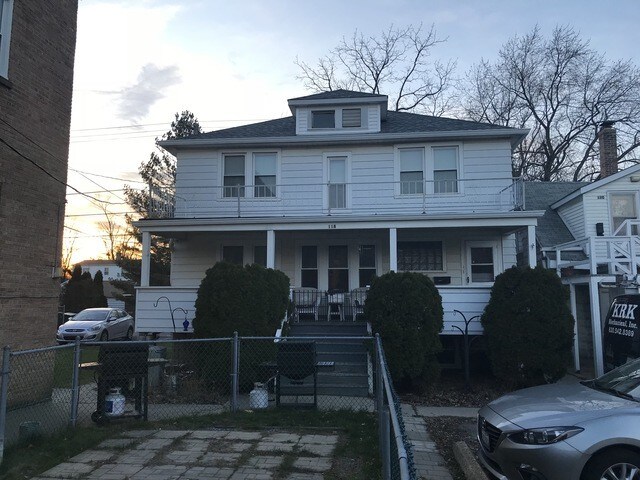 Foto principal - 118 N Cass Ave