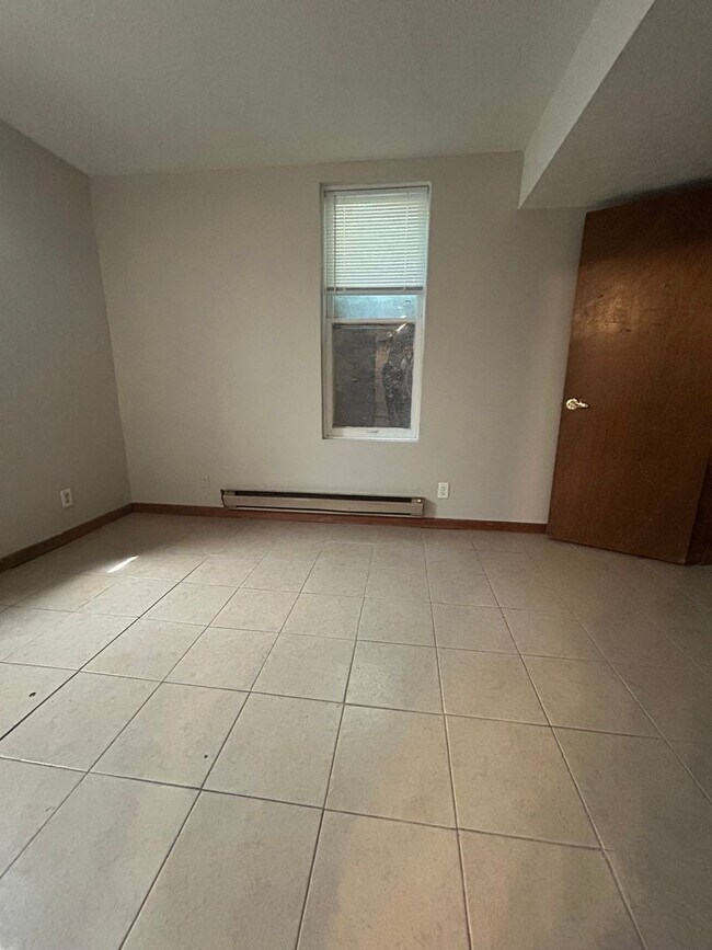 Foto del edificio - 4640 Izard St