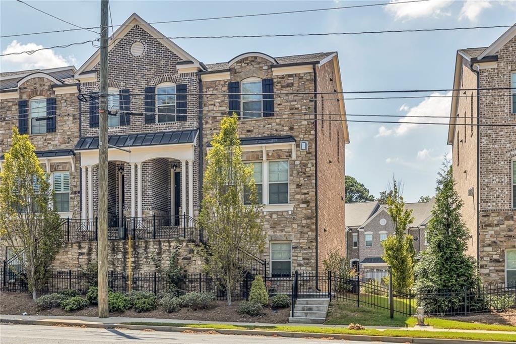 Foto principal - 1760 Alec Pl NE