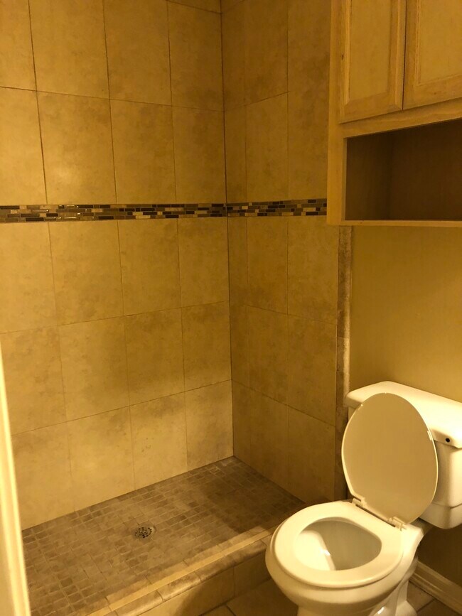 2113 Treasure Oaks Dr, Harlingen, TX 78550 House Rental in Harlingen