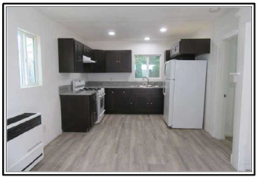 Foto principal - 337 W 8th St