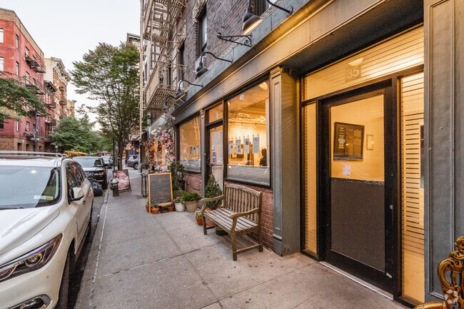 Sidewalk - 35 Bedford St