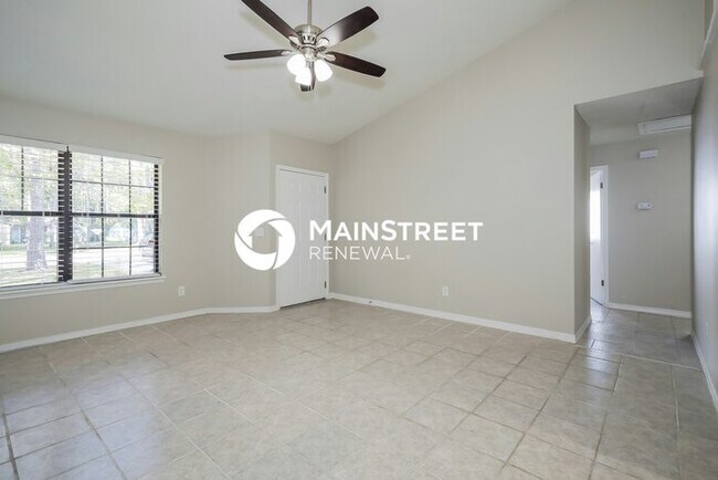 Foto del edificio - 3 Bedroom Pet-Friendly Home in JACKSONVILLE, FL with Main Street Renewal
