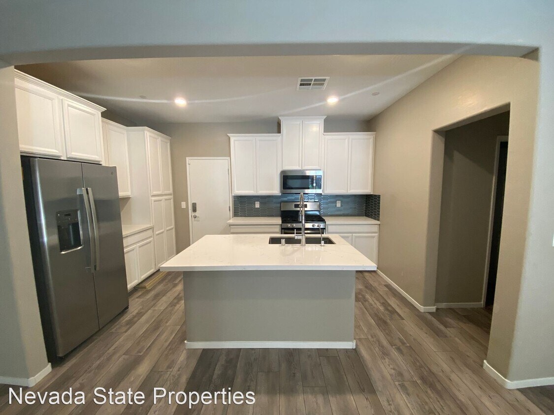 Primary Photo - 3 br, 3 bath House - 53 Alamere Falls Dr
