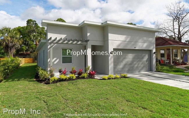 Building Photo - 1855 Vamo Way