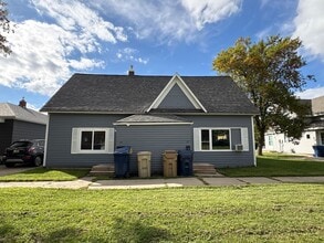 Building Photo - 15-17 6th St NE