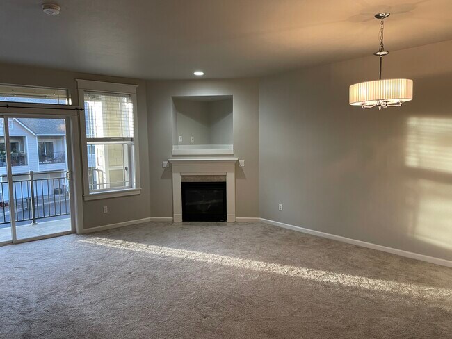 Building Photo - 3460 Summerlinn Dr