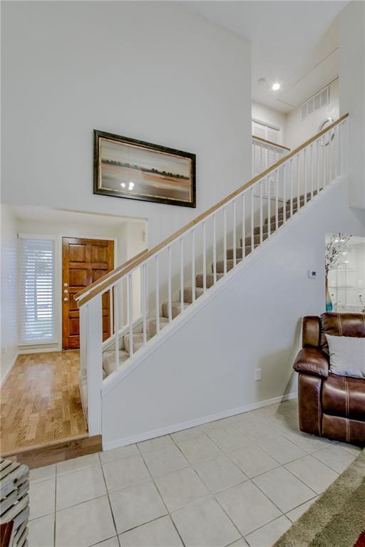 Building Photo - 631 Cimarron Trl