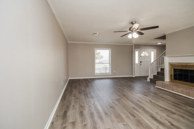 Foto del edificio - 17930 Cypress Spring Dr