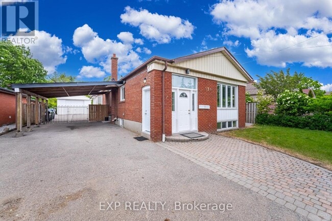 Building Photo - 374 Morrish Rd