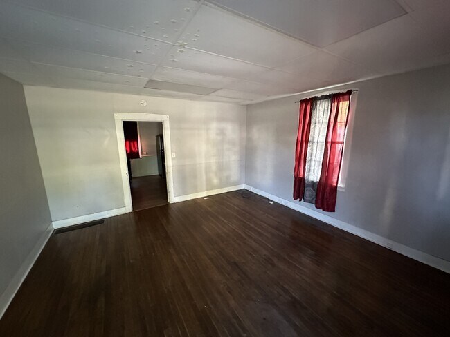 Foto del edificio - 630 S 8th St