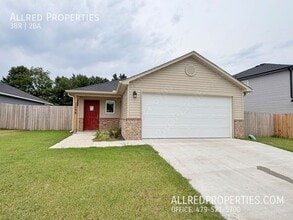 Building Photo - 2298 S Ouachita Dr