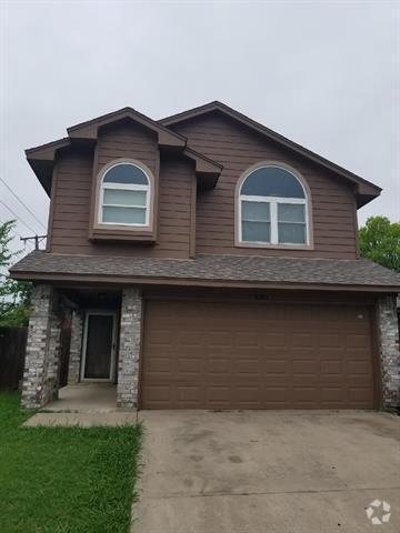 Building Photo - 6701 Driffield Cir E