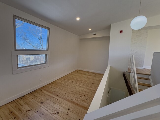 Building Photo - 2017 Green St