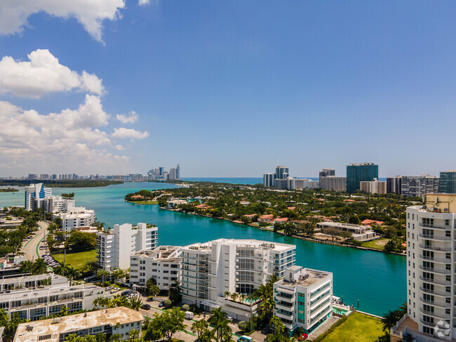Foto del edificio - O Residences