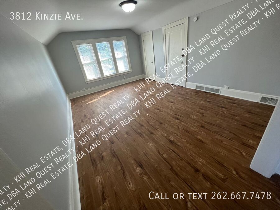 Foto principal - 3812 Kinzie Ave