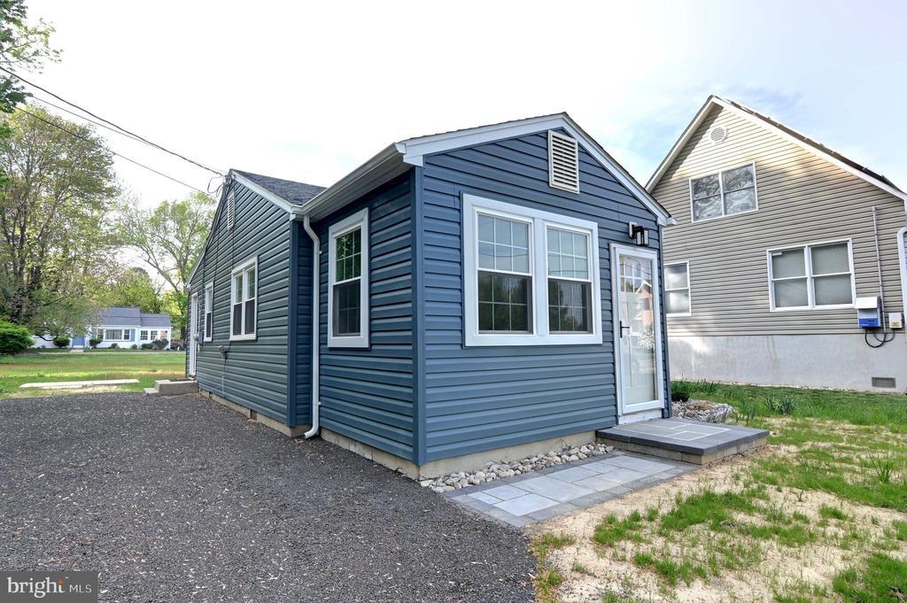 Foto principal - 1616 Beech Rd