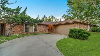 Building Photo - 908 Firestone Ln