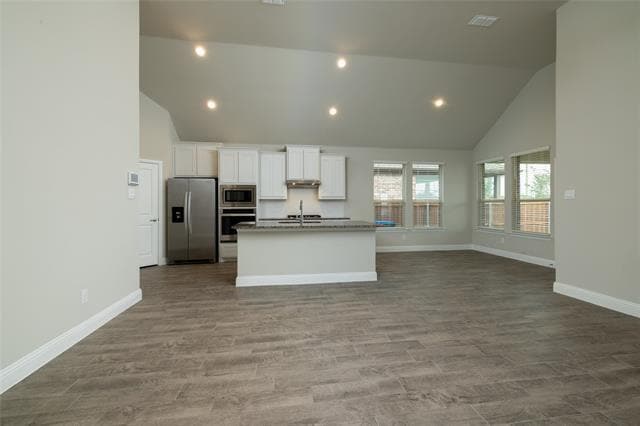 Foto del edificio - 4816 Dewy Rose Ln