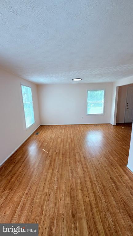 Building Photo - 6288 Blue Dart Pl