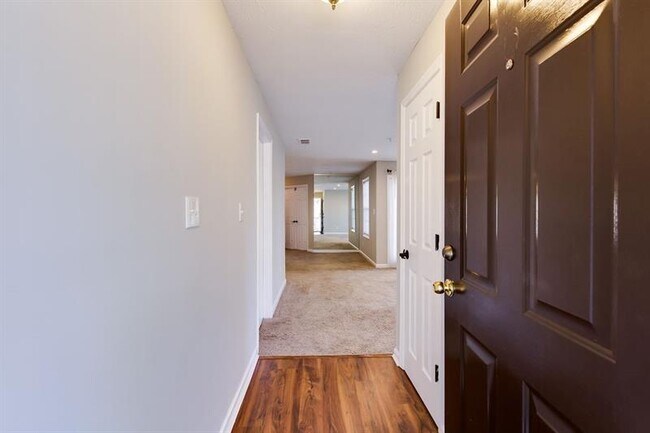 Foto del edificio - 5670 River Heights Crossing SE
