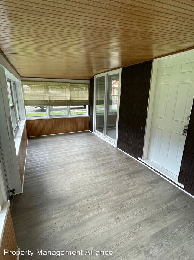 Building Photo - 2 br, 1 bath House - 4087 Onondaga Blvd