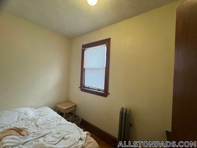 Foto del edificio - 36 Linden St