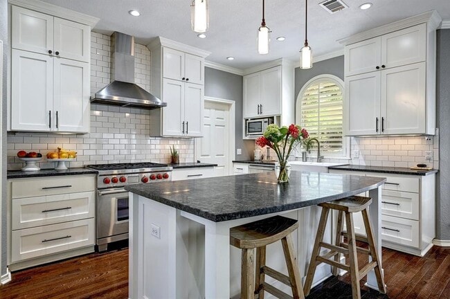 Building Photo - 6304 Indian Canyon Dr