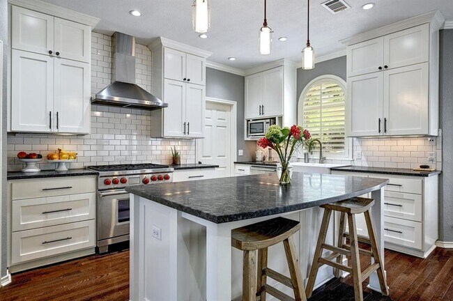 Foto del edificio - 6304 Indian Canyon Dr