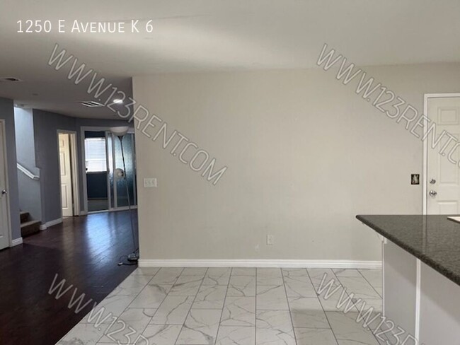 Building Photo - 1250 E Ave K 6
