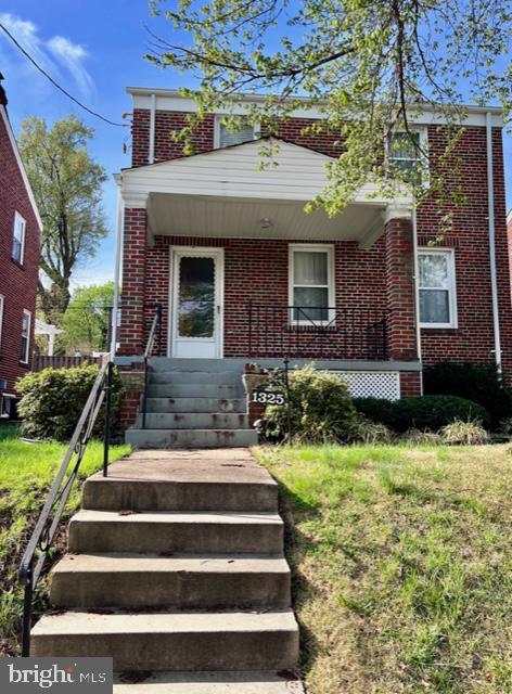 Primary Photo - 1325 Ritchie Pl NE