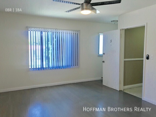 Building Photo - 2611 S Sepulveda Blvd