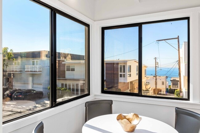 Building Photo - 2612 Alma Ave