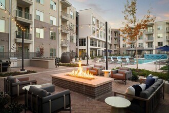 Building Photo - The Caroline Eastside