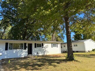 Building Photo - 1285 Pamela Dr