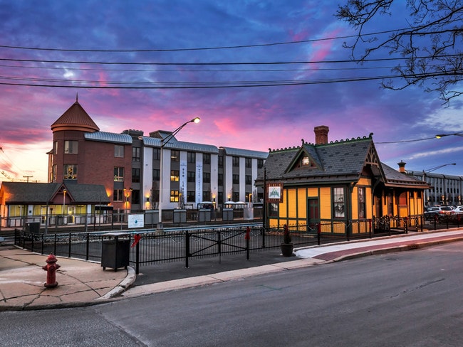 Waldwick Station is directly next to Waldwick Train Station, eliminating your commute time to the train! - Waldwick Station