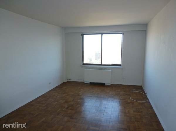 Foto del edificio - 6007 Broadway