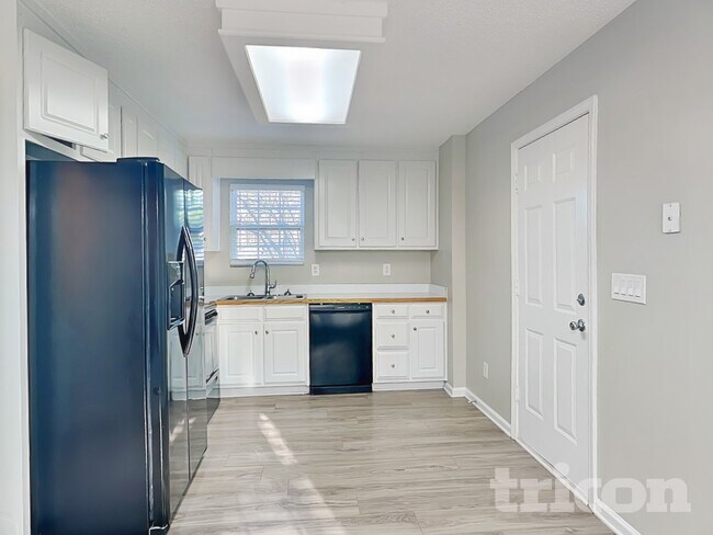 Foto del edificio - 1522 Mill Creek Rd