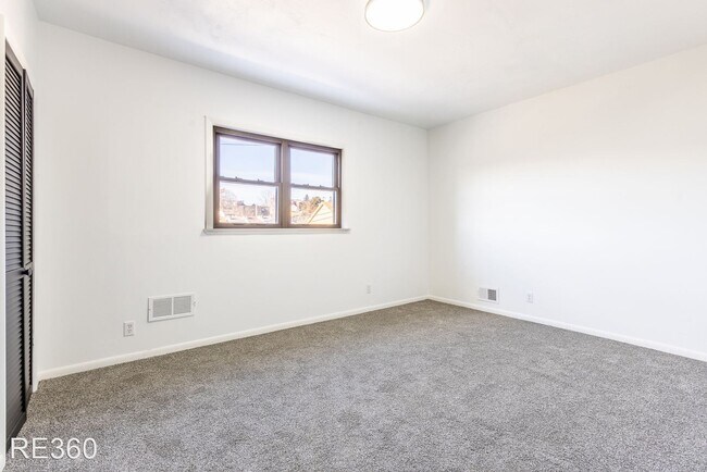 Foto del edificio - 3 br, 2 bath House - 227 Ulysses St Mt Was...