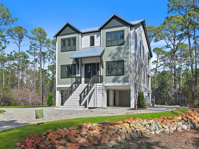 Building Photo - 173 Crissman Rd