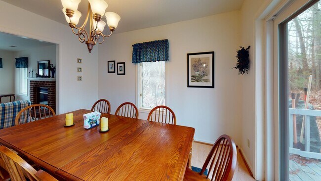 Foto del edificio - Short Term Furnished House