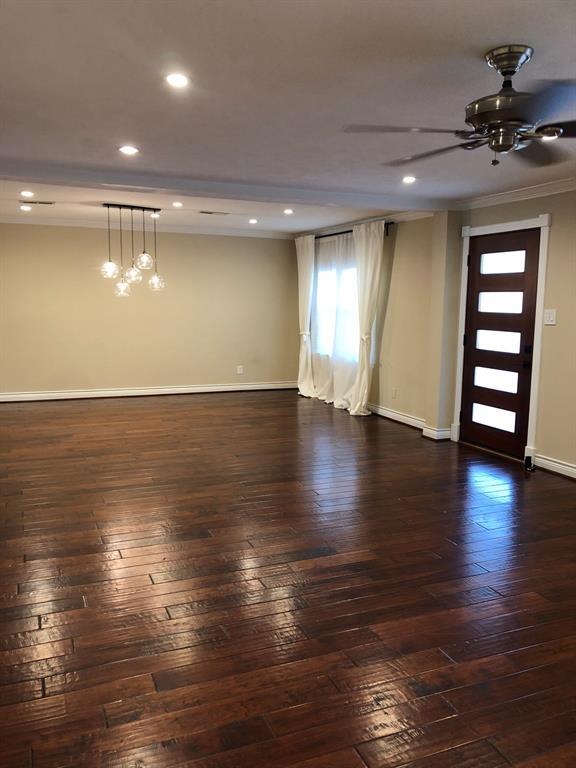 Foto del edificio - 1442 Chamboard Ln